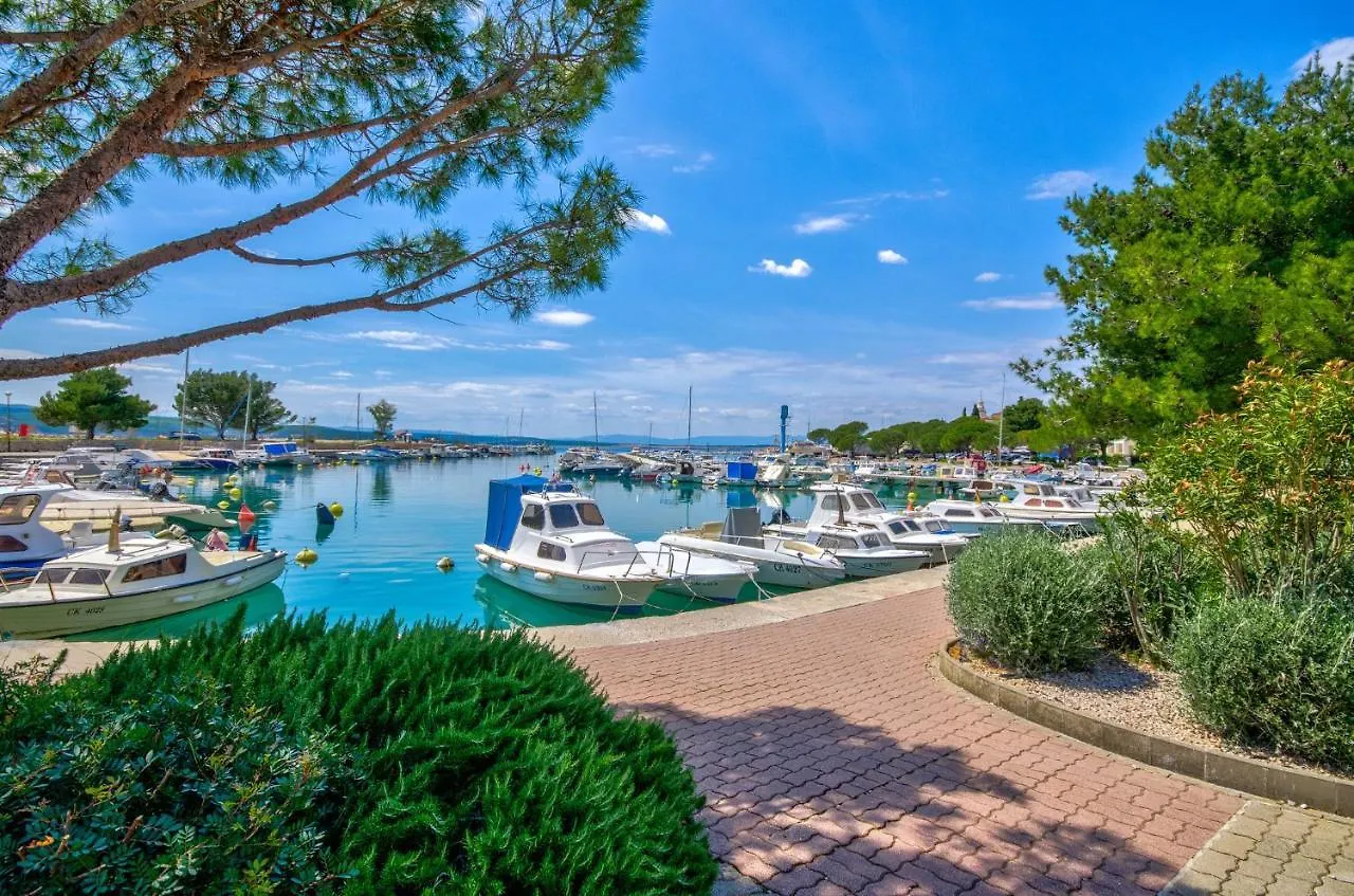 Silber 1 Apartment Crikvenica 0*,