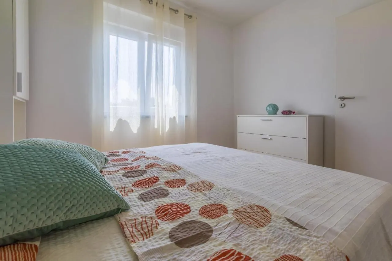 Silber 1 Apartment Crikvenica 0*,  Croatia